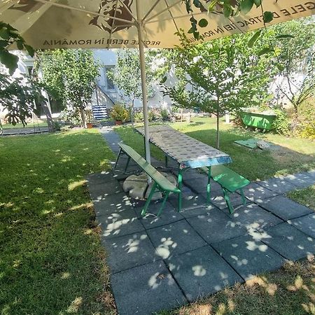 Seanest Mangalia Apartment Bagian luar foto